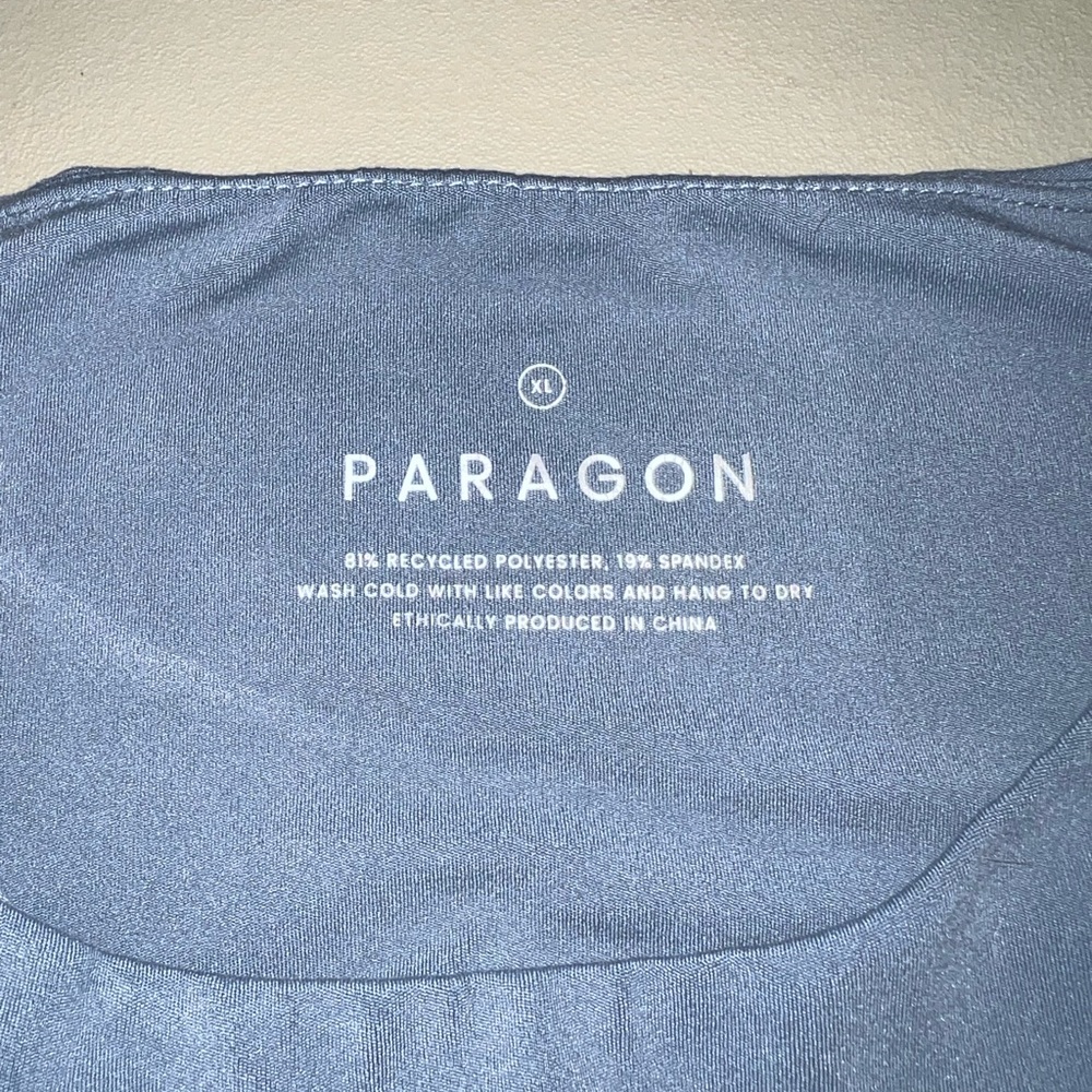 Paragon Cropped Long Sleeve - Picture 2 of 2